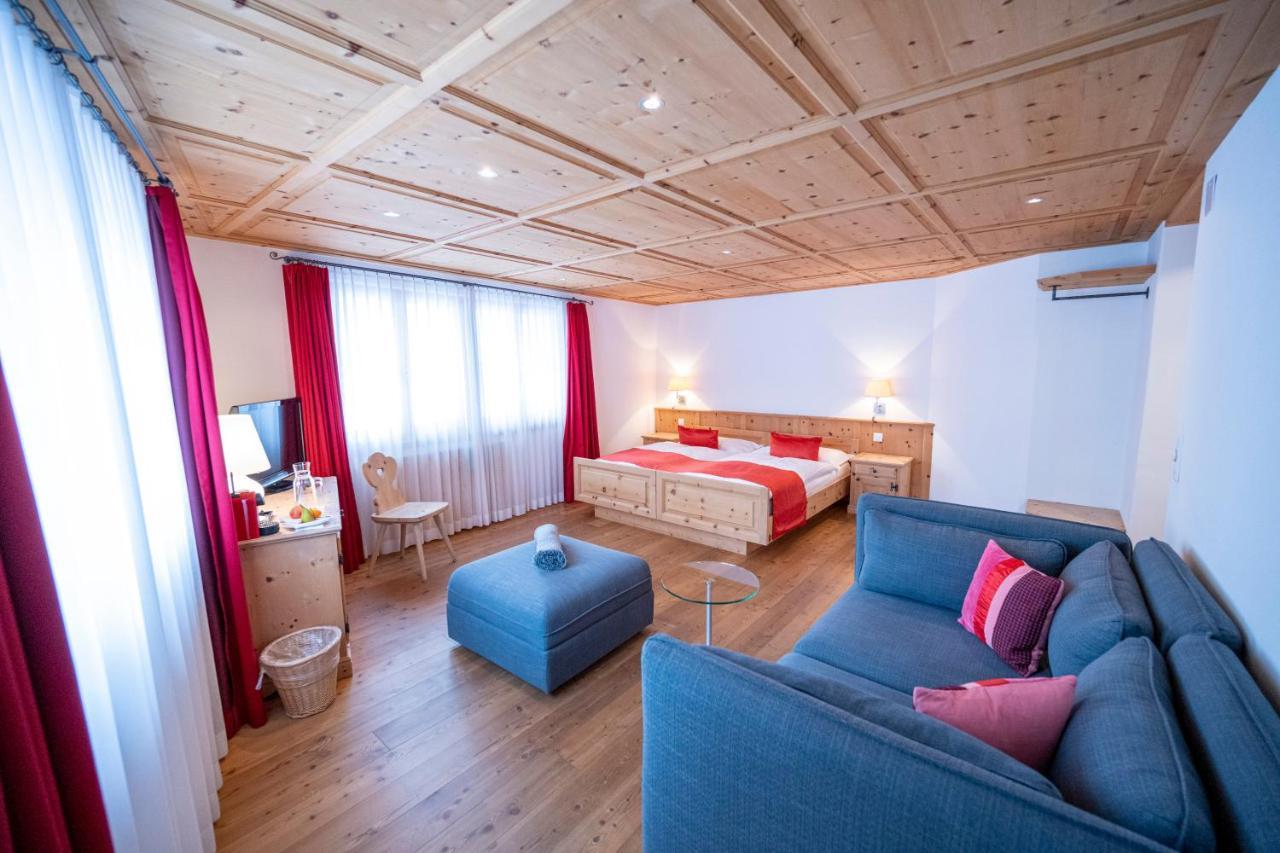 Hotel Engiadina Скуоль Экстерьер фото
